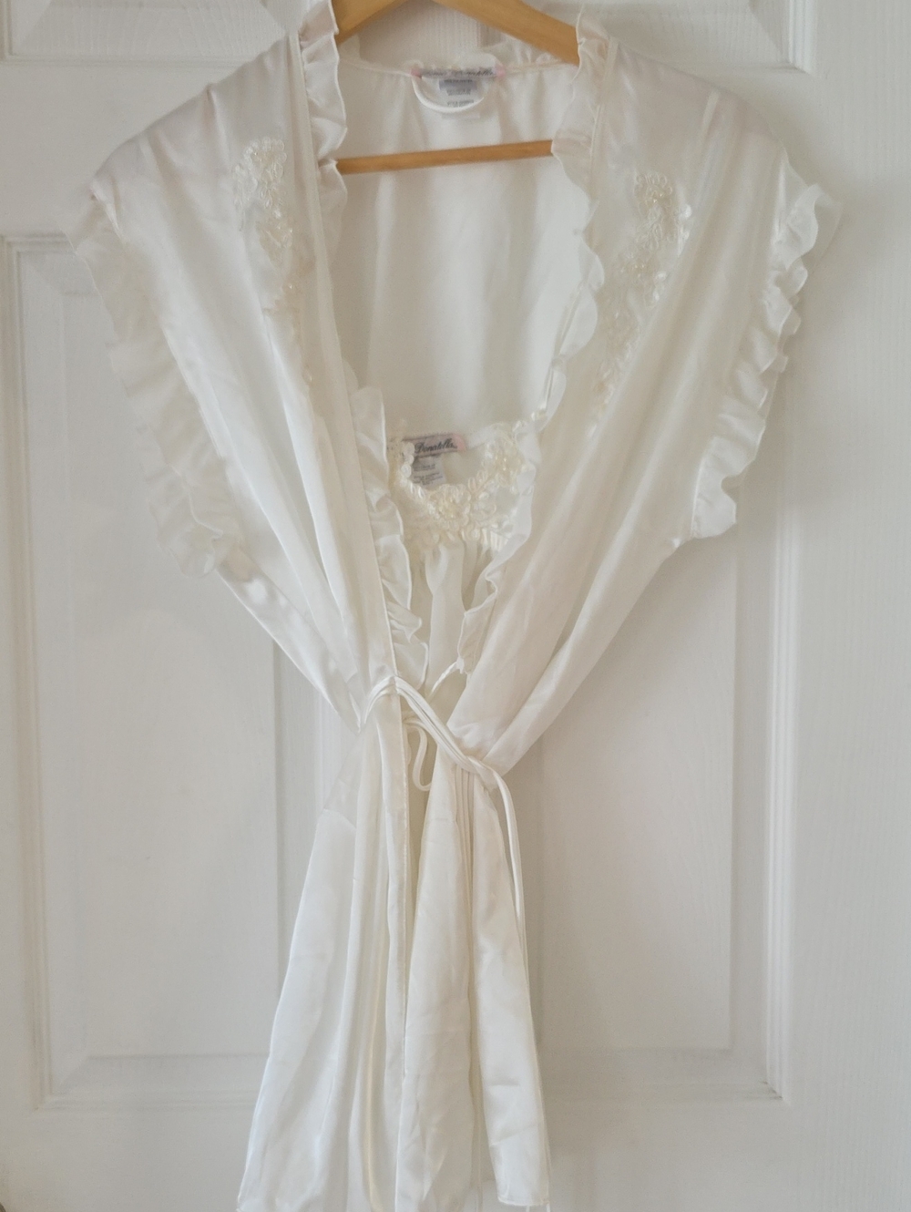 Linea Donatella Bridal Ruffle Tie Robe & Lingerie 2 Piece Set Floral Embroidery